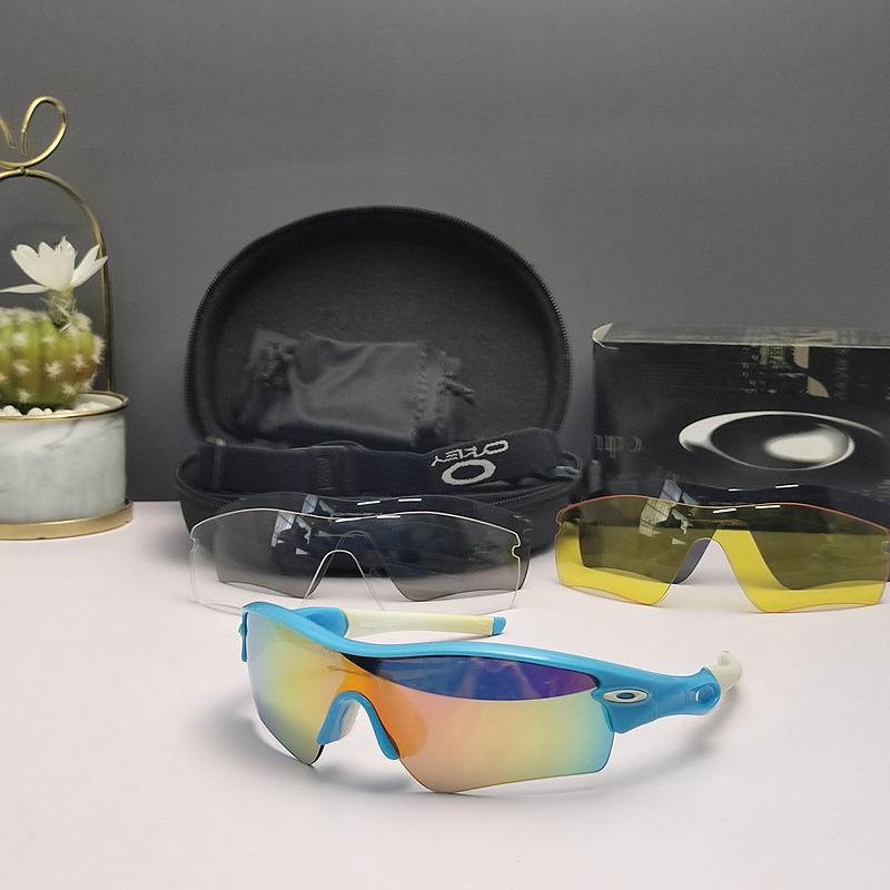 Oakley Sunglasses 386